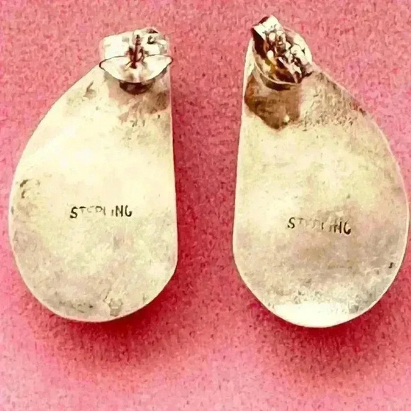 Vintage Pink Mother of Pearl Sterling Silver Earrings - Picture 3 of 5